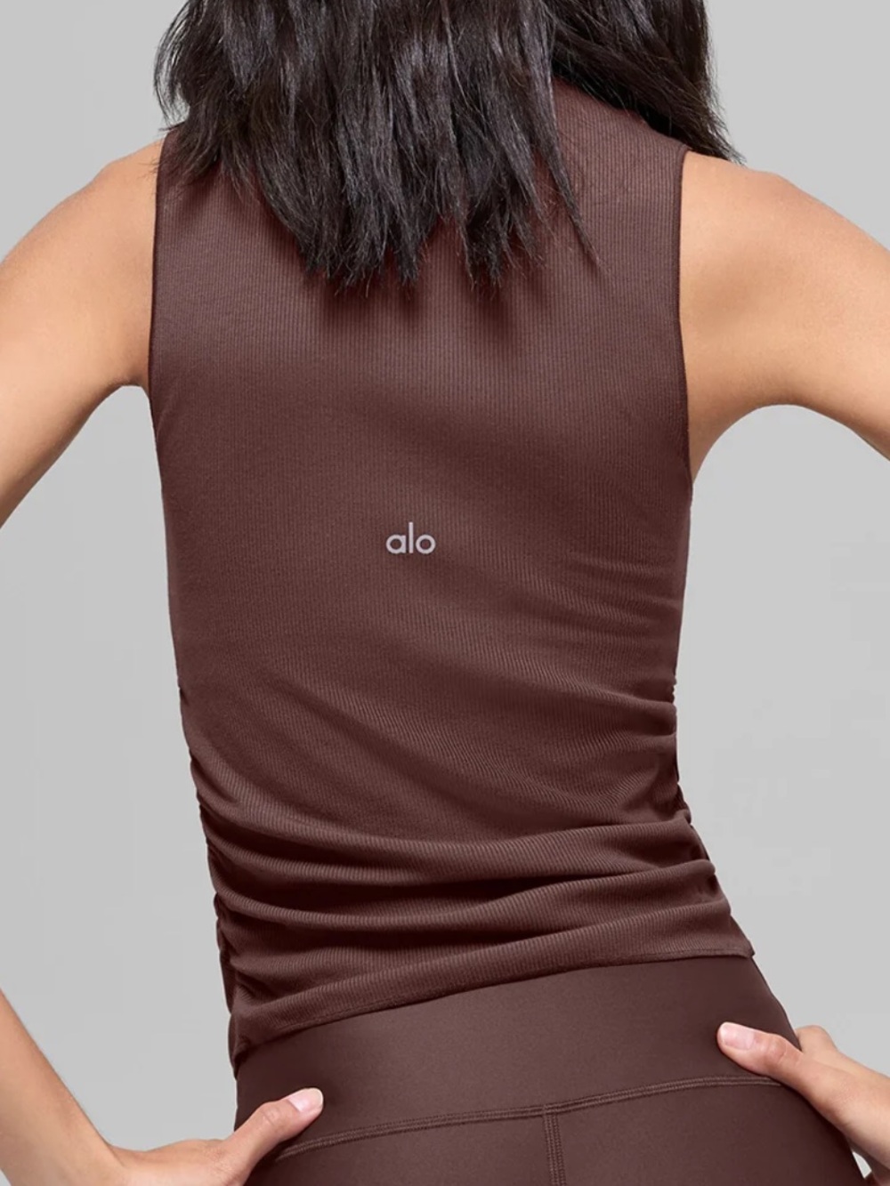 Alo Ribbed En Pointe Tank medium - Picture 2 of 6